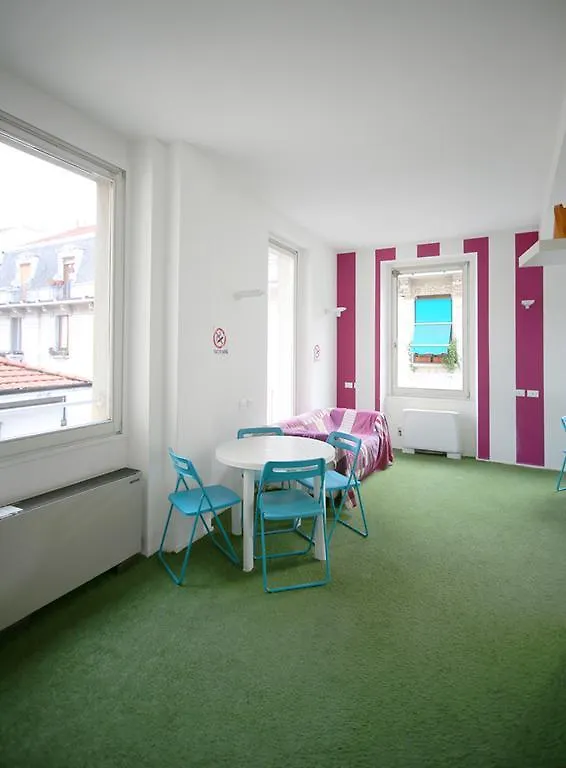 Hostel Gogol'Ostello & Caffe Letterario Mediolan