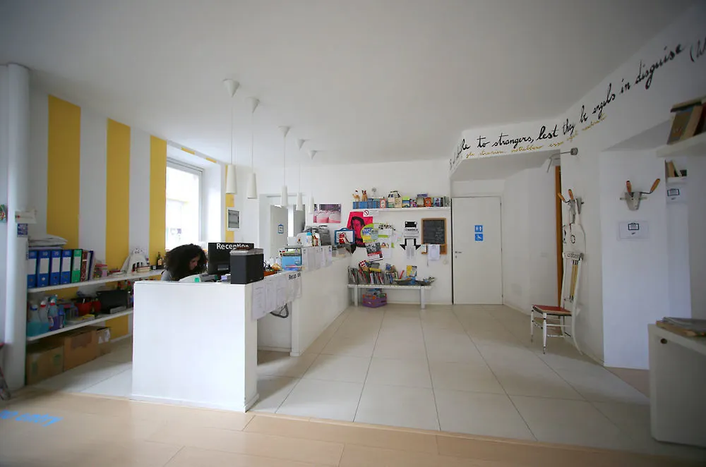 Gogol'Ostello & Caffe Letterario Milán Hostel